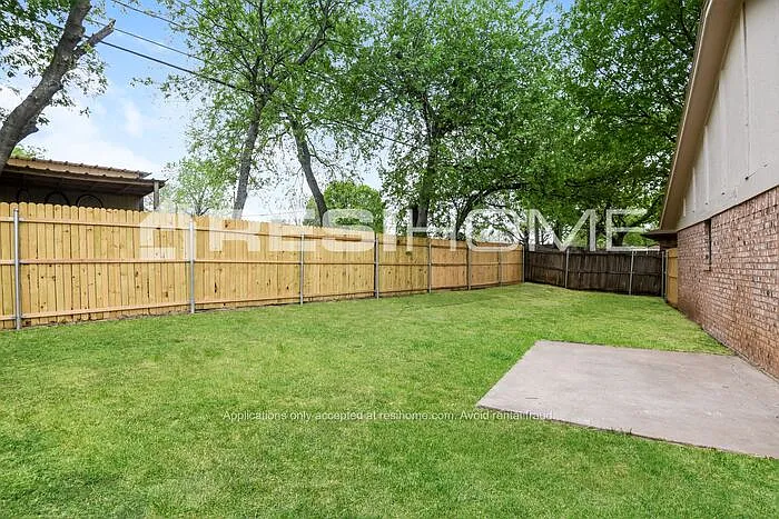 623 Allencrest Dr — Photo 12