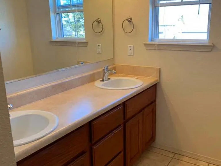 2800 Fairway Hamlet Ct — Photo 16