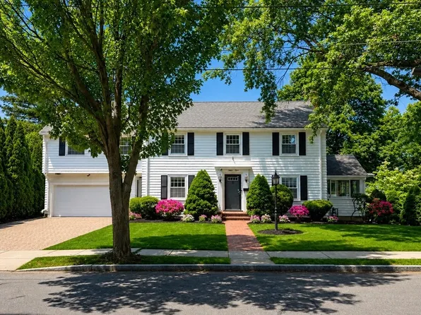 81 Brettwood Rd, Belmont, MA 02478