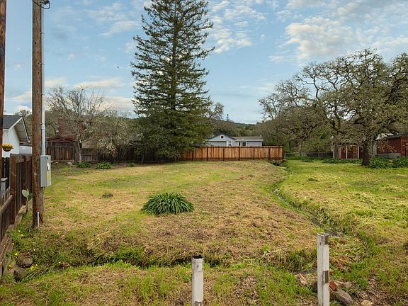 5th image of 773 Arroyo Road