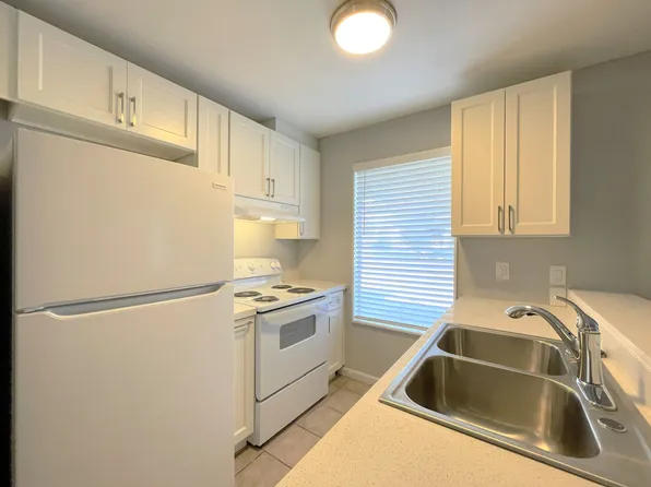 322 W Park Street, 322 W Park St #4ae83c76b, Stockton, CA 95203