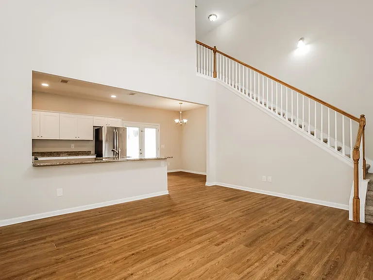 29 Celtic Ct — Photo 5