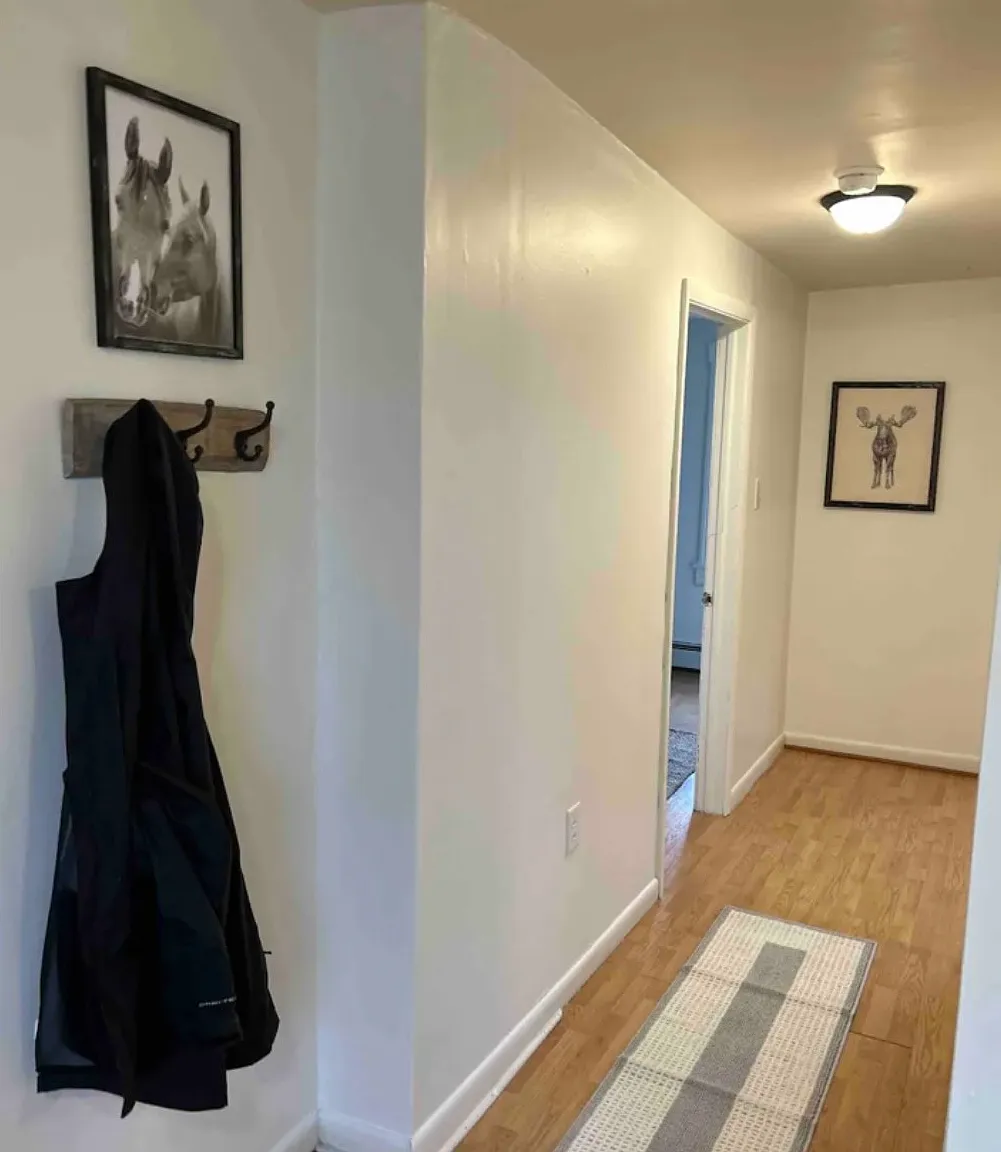 1 bed, 1000 sqft, $1,700 — Photo 2