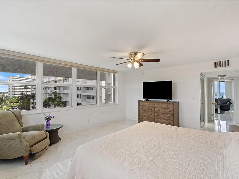 4280 Galt Ocean Dr #5F — Photo 14