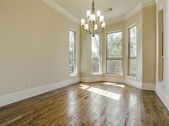 5th image of 3912 Ivy Glenn Ct