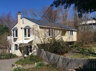 433 Warren Wright Rd, Belchertown, MA 01007