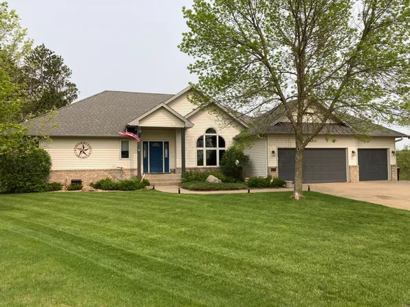 826 Hi Park Ave, Red Wing, MN 55066