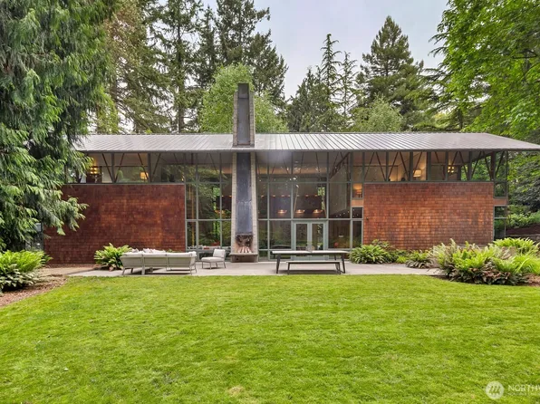 4525 112th Avenue NE, Kirkland, WA 98033