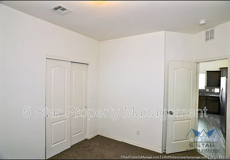 781 Croxdale St — Photo 36