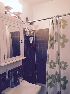 Rented by Buchbinder & Warren | media 17