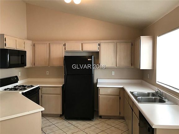 3rd image of 4108 Abrams Ave