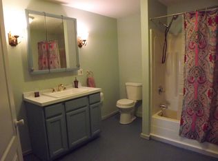 388 Eichybush Rd APT 2, Kinderhook, NY 12106