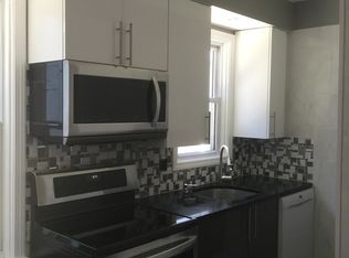 29 Sessions St, Providence, RI 02906