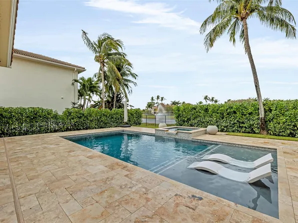 10719 Canyon Bay Lane, Boynton Beach, FL 33473