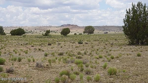 2nd image of 252 Juniper Woods