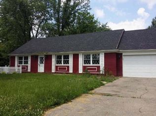 7391 Mad River Rd, Dayton, OH 45459