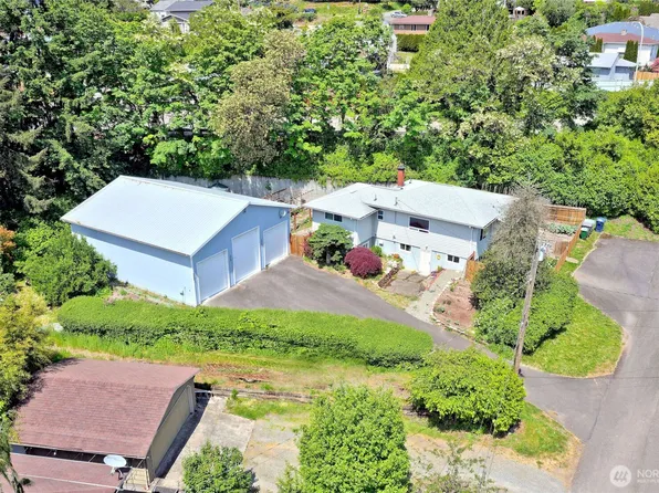 423 Lind Avenue SW, Renton, WA 98057