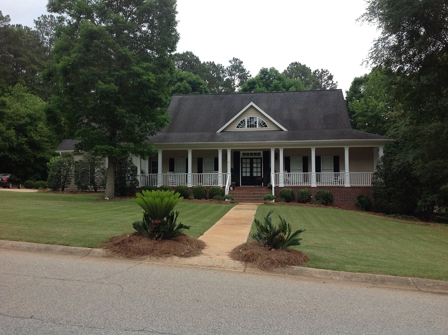 394 Wentworth Way photo 1