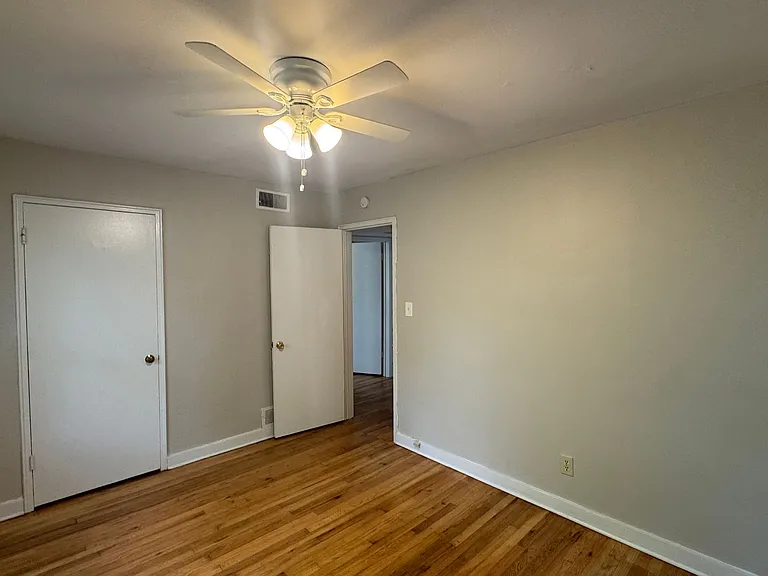 3206 Wellington Rd — Photo 20