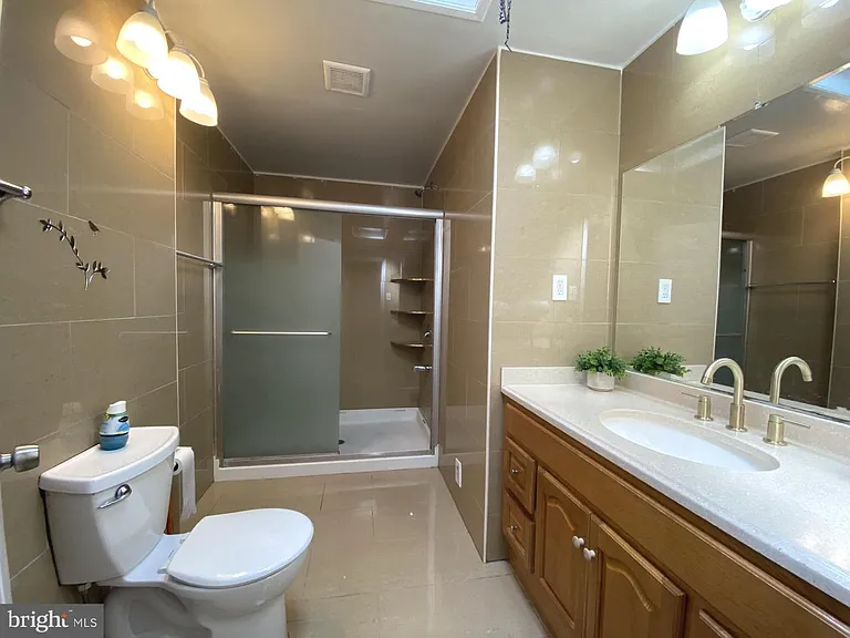 12673 Biscayne Dr — Photo 14