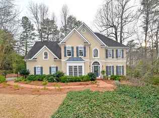 6745 Lisa Ln, Sandy Springs, GA 30338