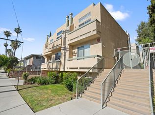 MUR, Sherman Oaks, CA 91423
