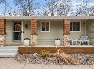 16100 Temple Dr, Minnetonka, MN 55345