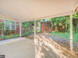 201 N 2nd St, Darby, PA 19023