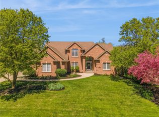 14421 Wilden Dr, Urbandale, IA 50323