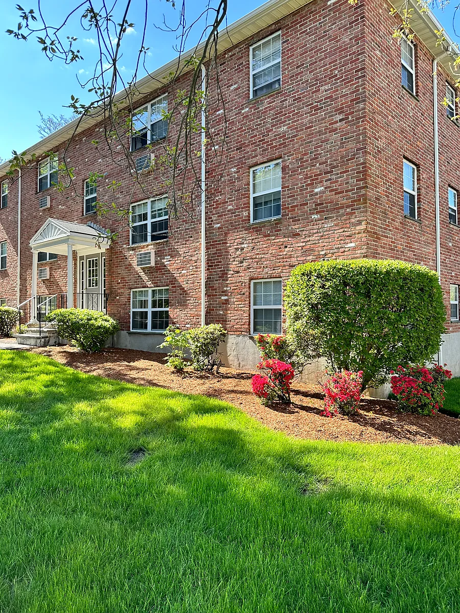 Building Photo - 39 Kilby St #12