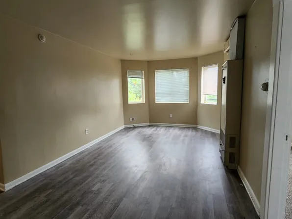 2416 E Madison St APT D, Seattle, WA 98112