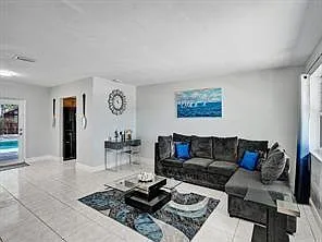 545 NW 46th Ave — Photo 10