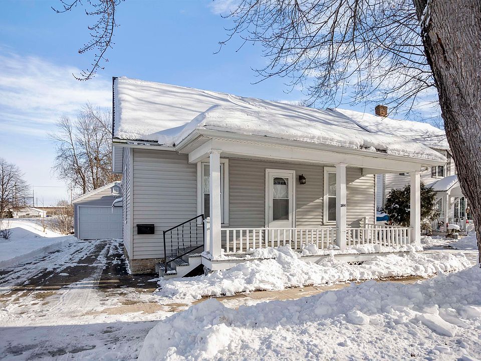 504 W Division St, Kaukauna, WI 54130 Zillow