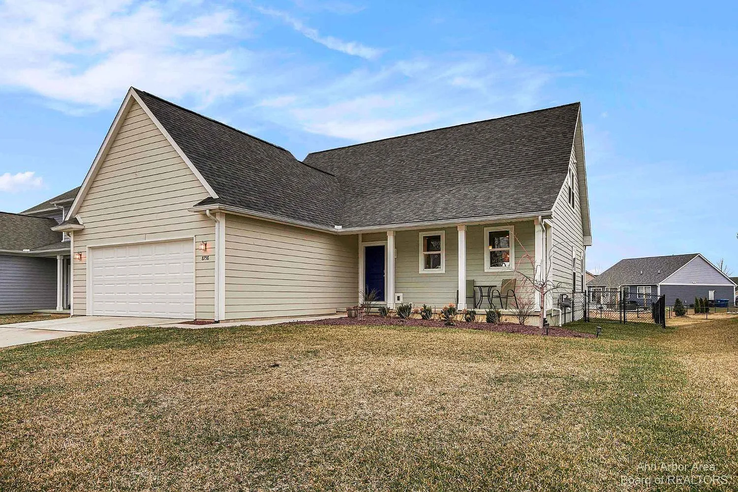 8758 Barrington Dr photo 1