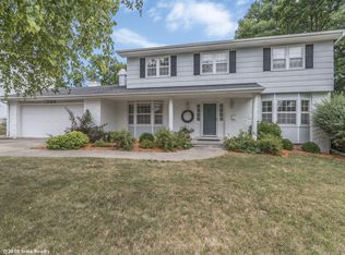 1703 70th St, Windsor Heights, IA 50324