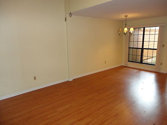 3rd image of 5707 SW 10th Pl