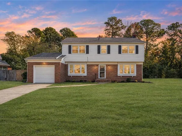 3321 Kensington St, Virginia Beach, VA 23452