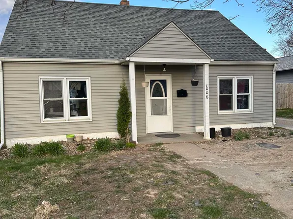 1006 S 7th Ave, Marshalltown, IA 50158