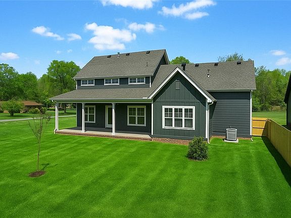 2nd image of 2071 N Dutton Pl