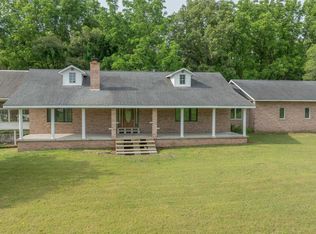 815 W Toto Rd, North Judson, IN 46366