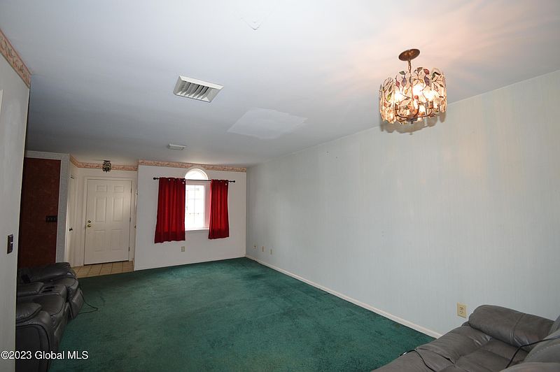 5th image of 222 S Ten Broeck Street Apt 36