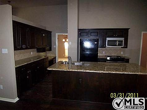 4th image of 75 Tamarisk Cir