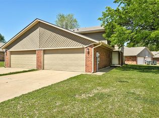 403 Nimrod Rd, Edmond, OK 73003