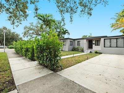 620 Cardinal St, Miami Springs, FL, 33166