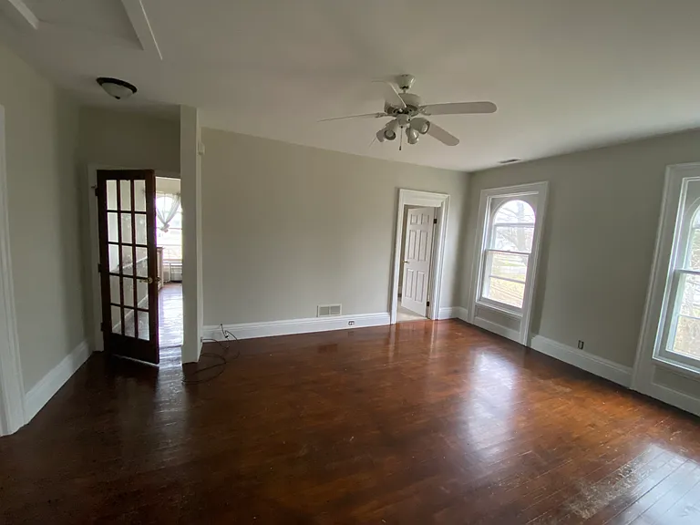 4233 Quinby Dr #2 — Photo 4
