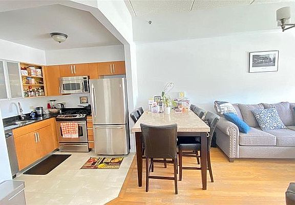 2nd image of 17836 Wexford Ter APT 4D
