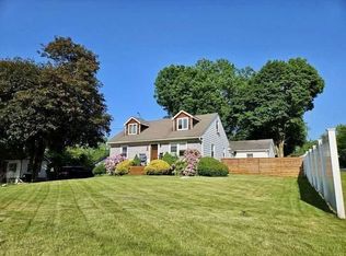 30 Red Schoolhouse Rd, Fishkill, NY 12524