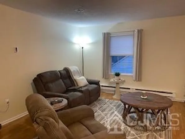 550 Sheldon Way #O, Monroe Township, NJ 08831