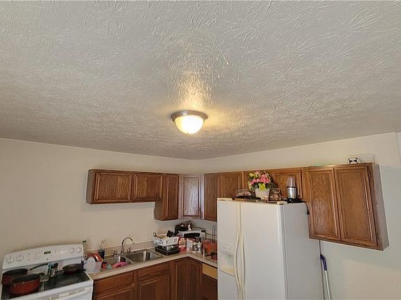 4th image of 4471 Gaiter Ln