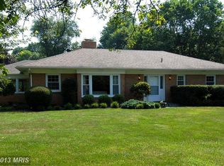 19709 Meredith Dr, Rockville, MD 20855